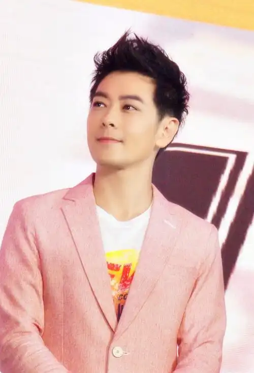 他的笑容值得珍藏# 就爱林志颖~!