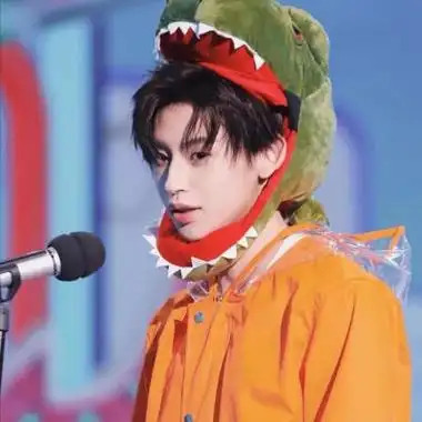 小鬼王凯琳头像