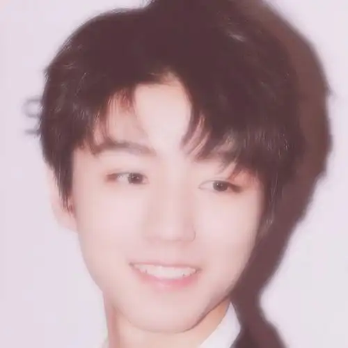 tfboys/王源/王俊凯/易烊千玺/头像/男生/网红