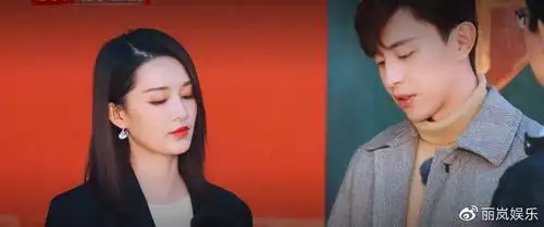 有消息说邓伦李沁要合作《冬日焰火》,据说