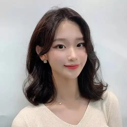 2020年会流行的5款韩式中长发,你准备好了吗?_发型