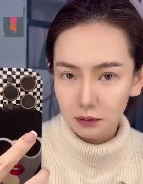 戚薇发视频称自己早就跟素颜和解了!网友点赞:姐你也太真实了!