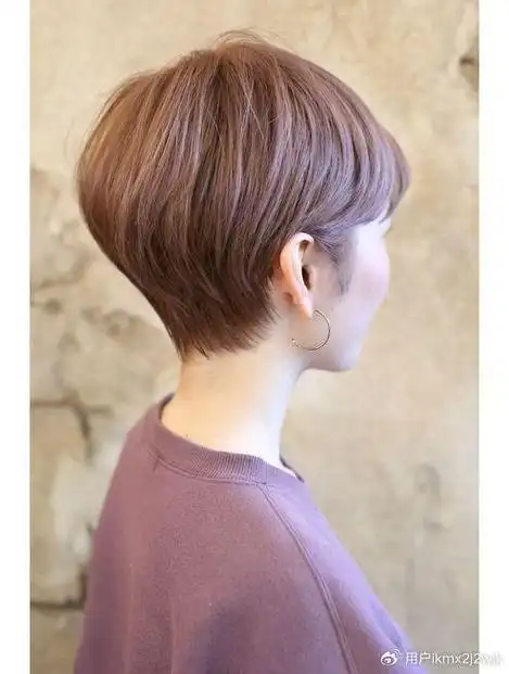 30到50岁的女性,发型就选层次短发,利落蓬松很有层次感|短发|层次