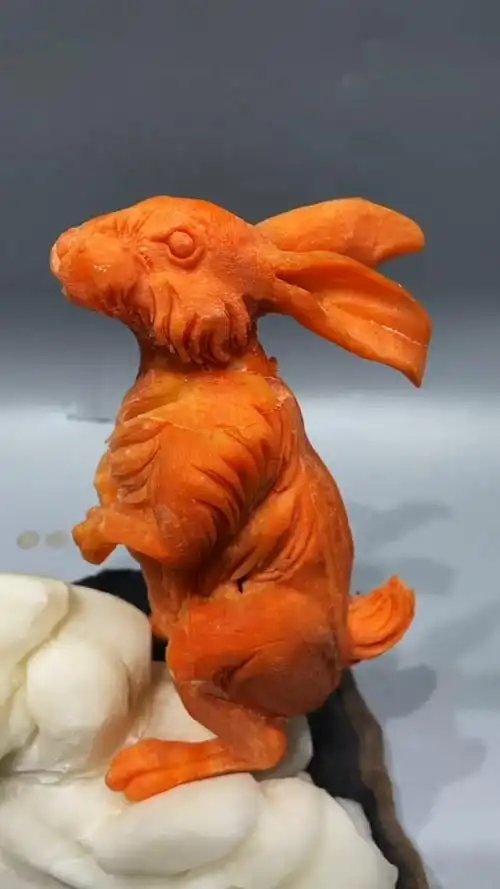 胡萝卜雕刻的兔子,能不能当真的?-度小视