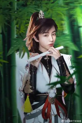 王俊凯古装照片