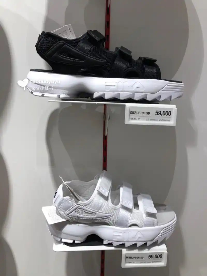 fila凉鞋 斐乐凉鞋推荐 主打配色 红·蓝·白 图二第一对～_凉鞋_鞋靴