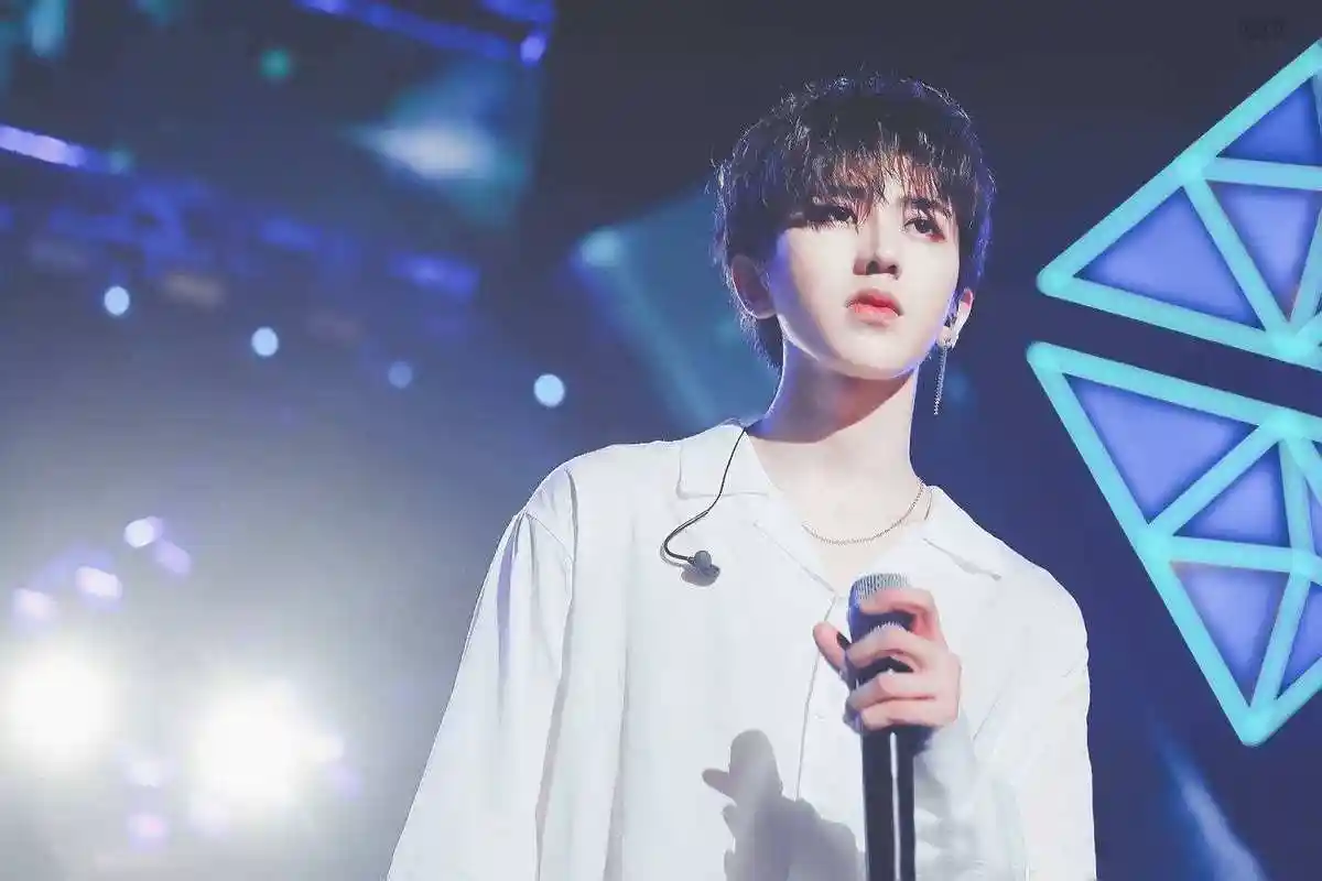 2021蔡徐坤演唱会南京站什么时候开售