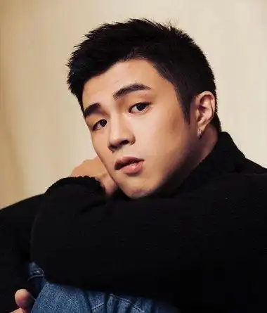 骄阳之子何曾惧短发寸头发型男人做剃掉两边寸头超阳光3