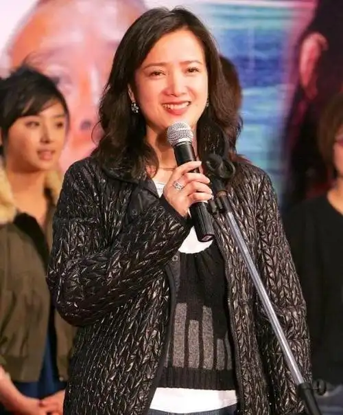 "老干部"廖京生,二婚娶了何睛当老婆,他的婚姻状况怎样