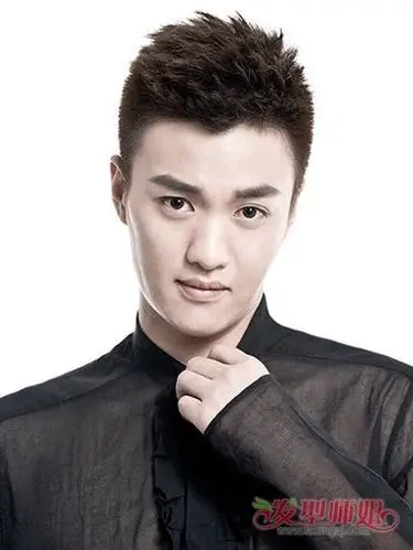 男士短碎平头精剪 把头发剪碎好看吗_发型师姐