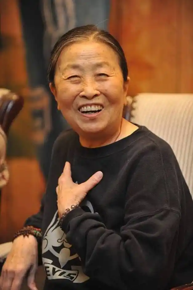 张少华病逝1年多了丈夫张惠宝的痴爱让人泪目