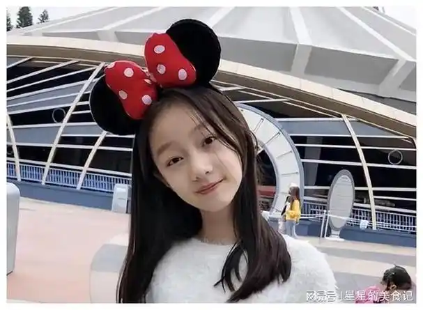 赵薇"女儿"因长得太好看,被全网禁止整容,如今16岁变化太大