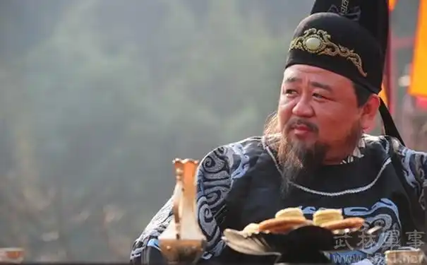 梁冠华饰演的狄仁杰剧照