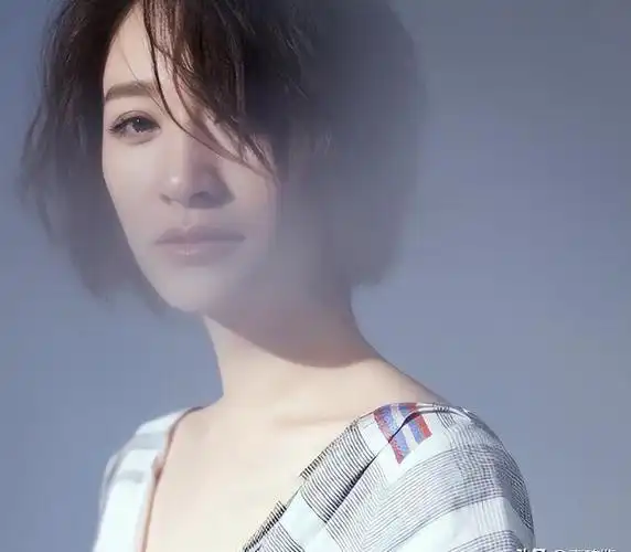 李小冉视作自己的专属之物,然而,一切真的能够按照他的心意顺利发展吗