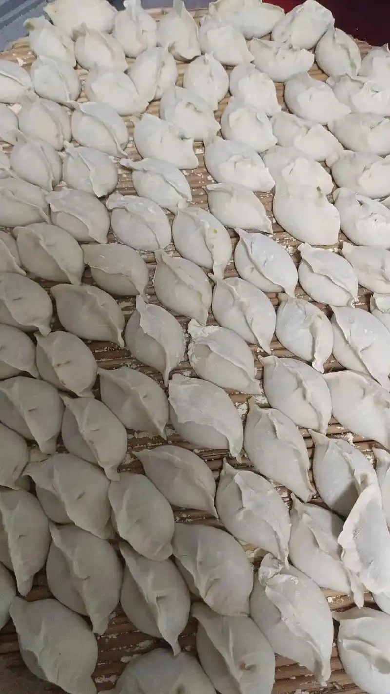 结婚吃饺子啦,祝福新郎新娘新婚快乐,百年好合,感谢喜主对万福 - 抖音