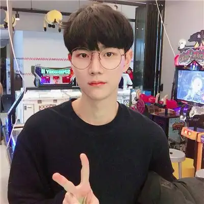 比心帅气男头五官清晰,男生头像图片