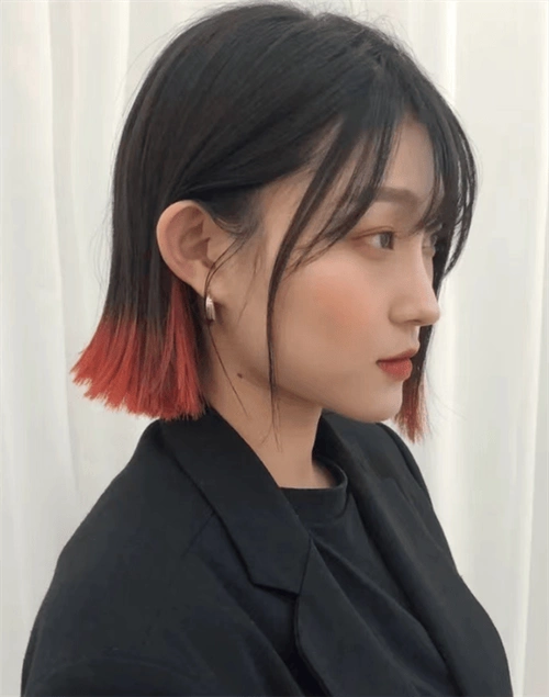 超火短发线条染造型,非常酷炫个性,吸睛力百分百
