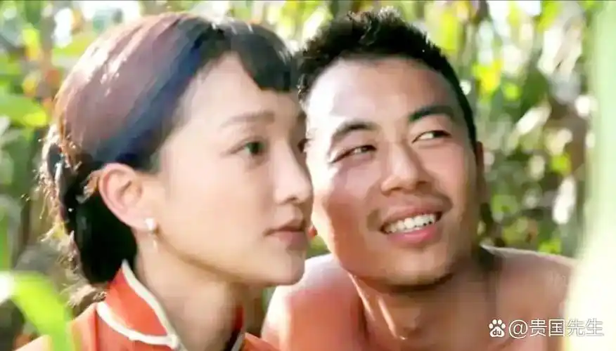 在2013年的炎炎夏日,山东卫视的电视剧《红高粱》正如火如荼地拍摄