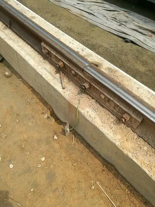 (2)轨道上接地设置原理?