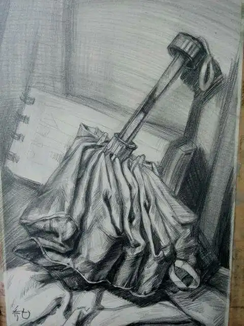 谁有折叠伞的素描画?