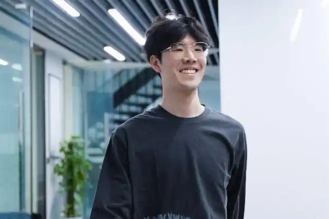 theshy换人后有多开心以前打成这样都能输现在打成这样都能赢