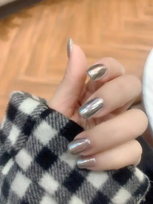 2021年12月美甲ins风银色