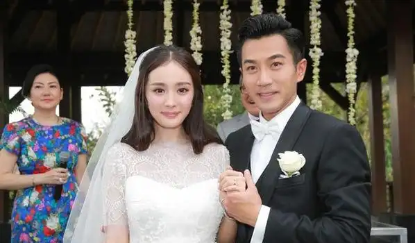 杨幂魏大勋恋情实锤?深夜酒店幽会共度一夜…(图)