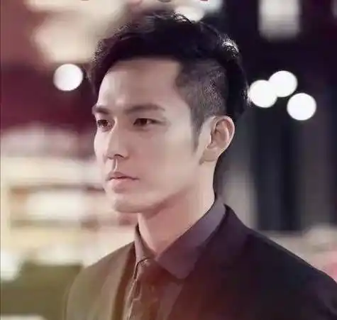 钟汉良出道就被雪藏,半路偶遇贵人,辗转三地终于爆红_舞蹈班_发展