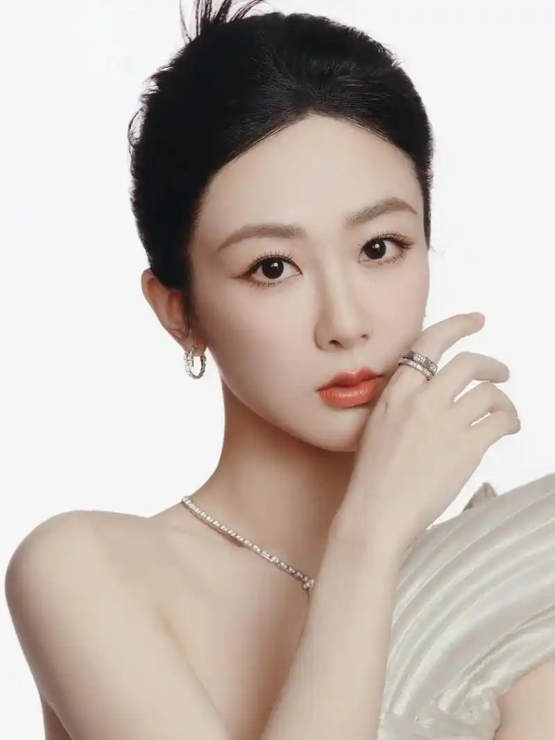 杨紫 @杨紫 #杨紫照片 - 抖音