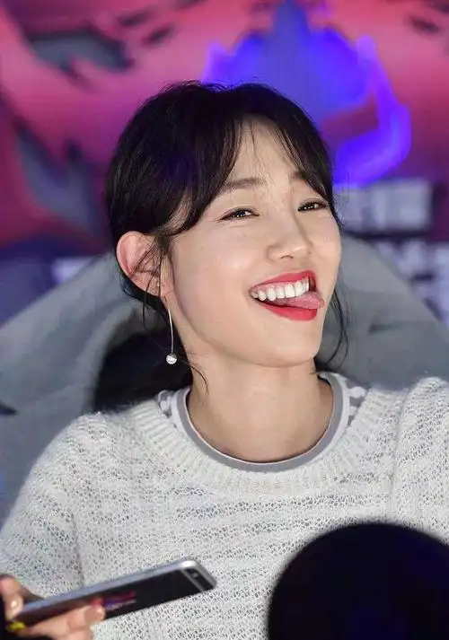 白百何受什么事情影响(因一指禅背锅5年)(38)