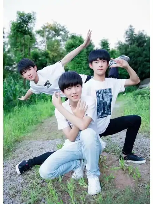 tfboys合照
