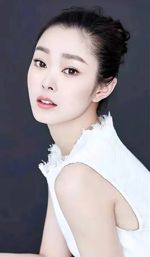 美貌与演技并存:美女宋轶当之无愧是娱乐圈耀眼的瑰宝_表演_观众们