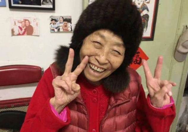 83岁张少华"豪宅"曝光,本以为生活富裕,结果连普通人都不如