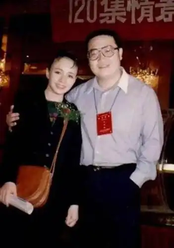 英达现任妻子是谁?梁欢背景揭秘