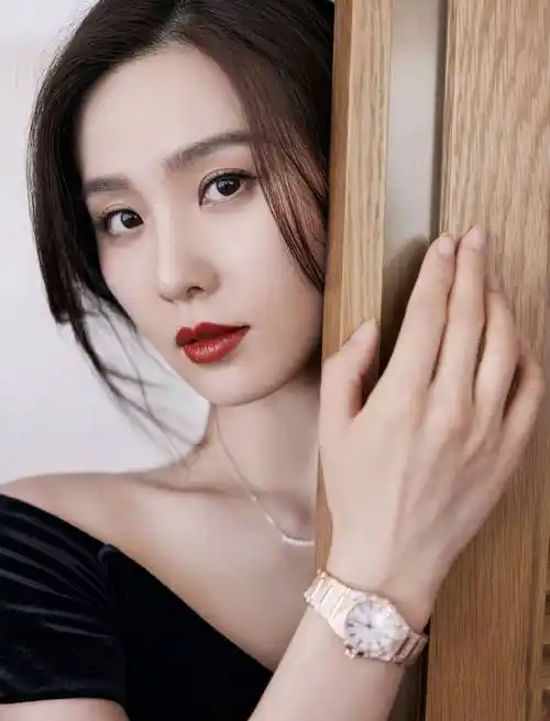 刘诗诗官网34岁刘诗诗生图曝光