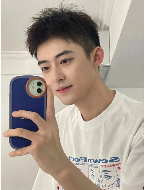 什么样的脸型适合什么发型男,这17款男发真帅气,很火很时尚,有你同款