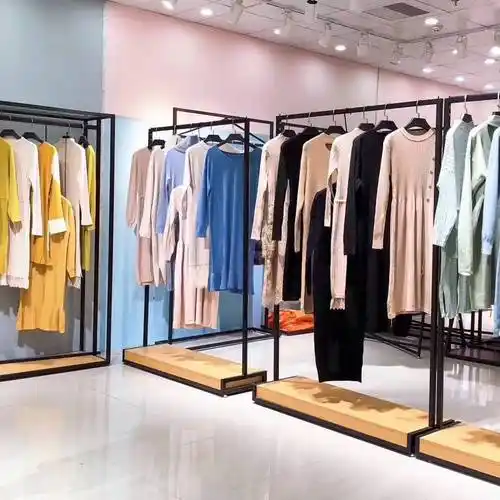 紫金香19秋冬装韩版女装加盟连锁深圳湖北恩施品牌折扣店装修