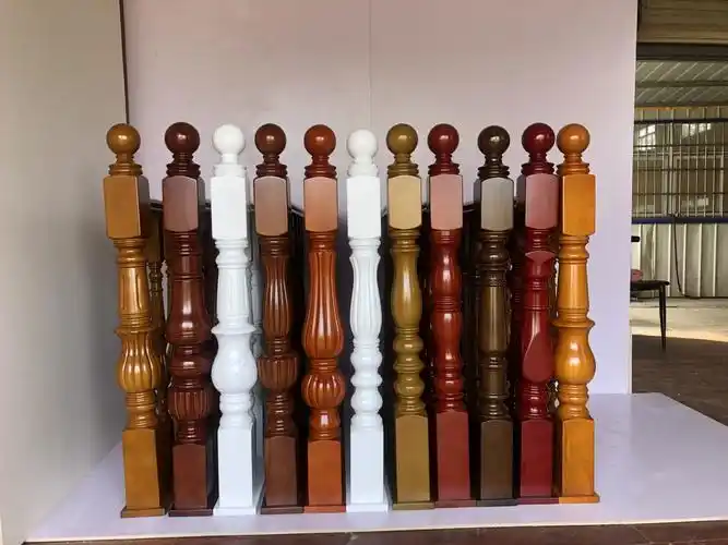 实木楼梯扶手立柱楼梯护栏 别墅楼梯扶手木栏杆 烤漆立柱厂家直销