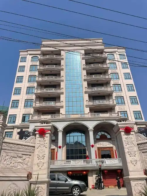 福建农村的房子#避开人流,来到的乡镇,随处可见的豪宅自建房,每个村