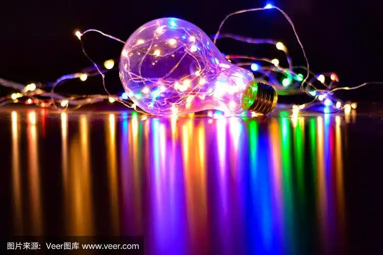 电灯泡,彩色图片,圣诞装饰物,一个物体,照明设备