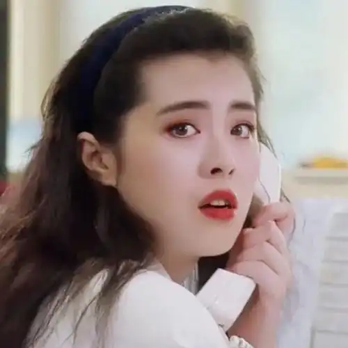 90年代复古港风头像女80年代复古港风头像在美妆及穿搭语境下,指上个