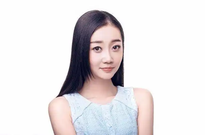 潜心演绎不负热爱  90后"喜剧花旦"陈嘉男尽显多面可能