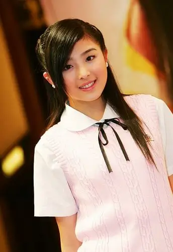 求张含韵的这张完整图片 谢谢了