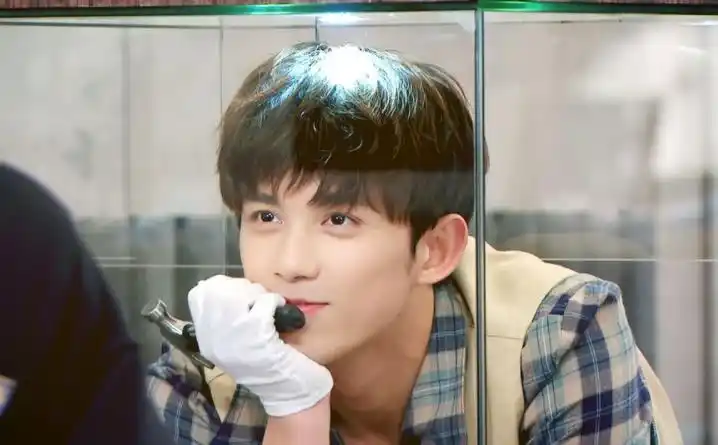 吴磊个人资料简介:年轻演员中的佼佼者