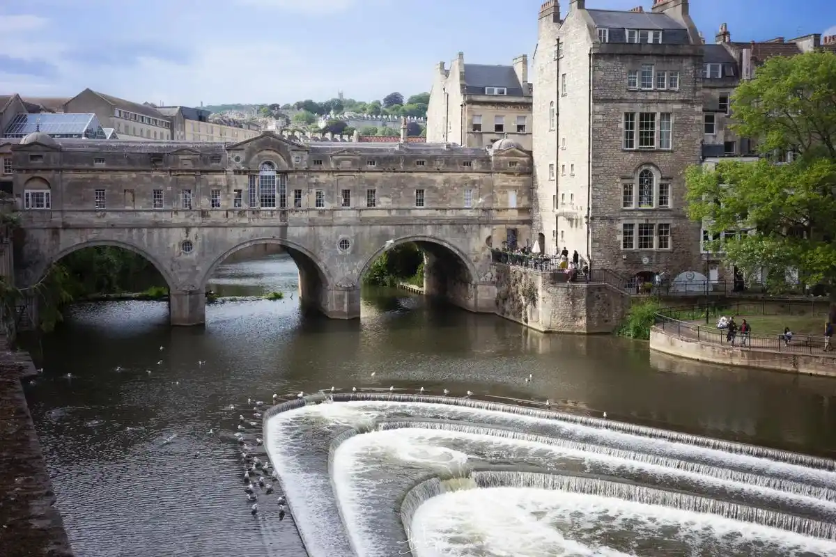 英国唯一的世界文化遗产城市,石板 - 抖音