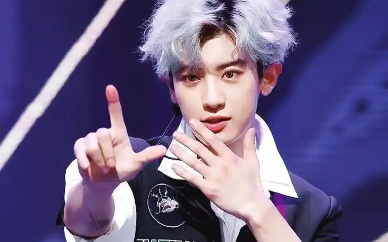 7074高清170907exo朴灿烈power超音力个人镜头focus个人直拍