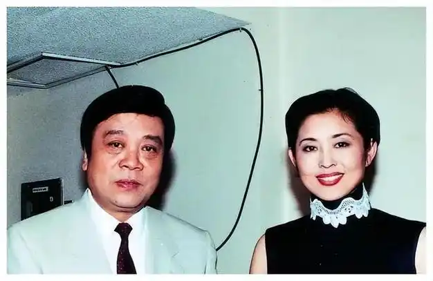 倪萍一生5个男人只有郭达和陈凯歌让她刻骨铭心