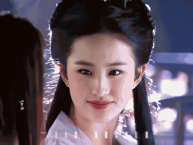 16岁刘亦菲旧照