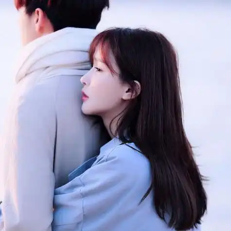 总有一个人是等着你90后高清情侣头像一对两张