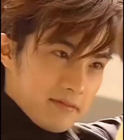 谁能帮我做一张电视剧恶魔在身边阿猛[贺军翔]笑的时候的动态图?